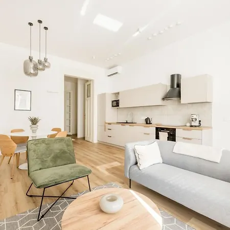 Natural Harmony Apartment Budapest Exterior photo