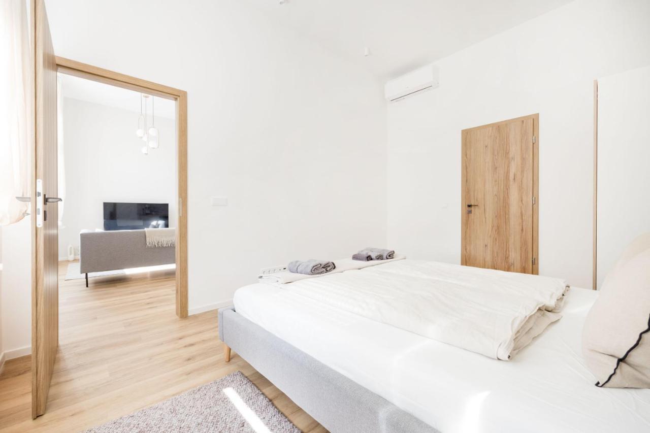 Natural Harmony Apartament *